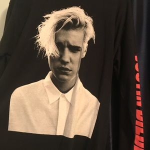 From concert justin bieber long sleeve merch